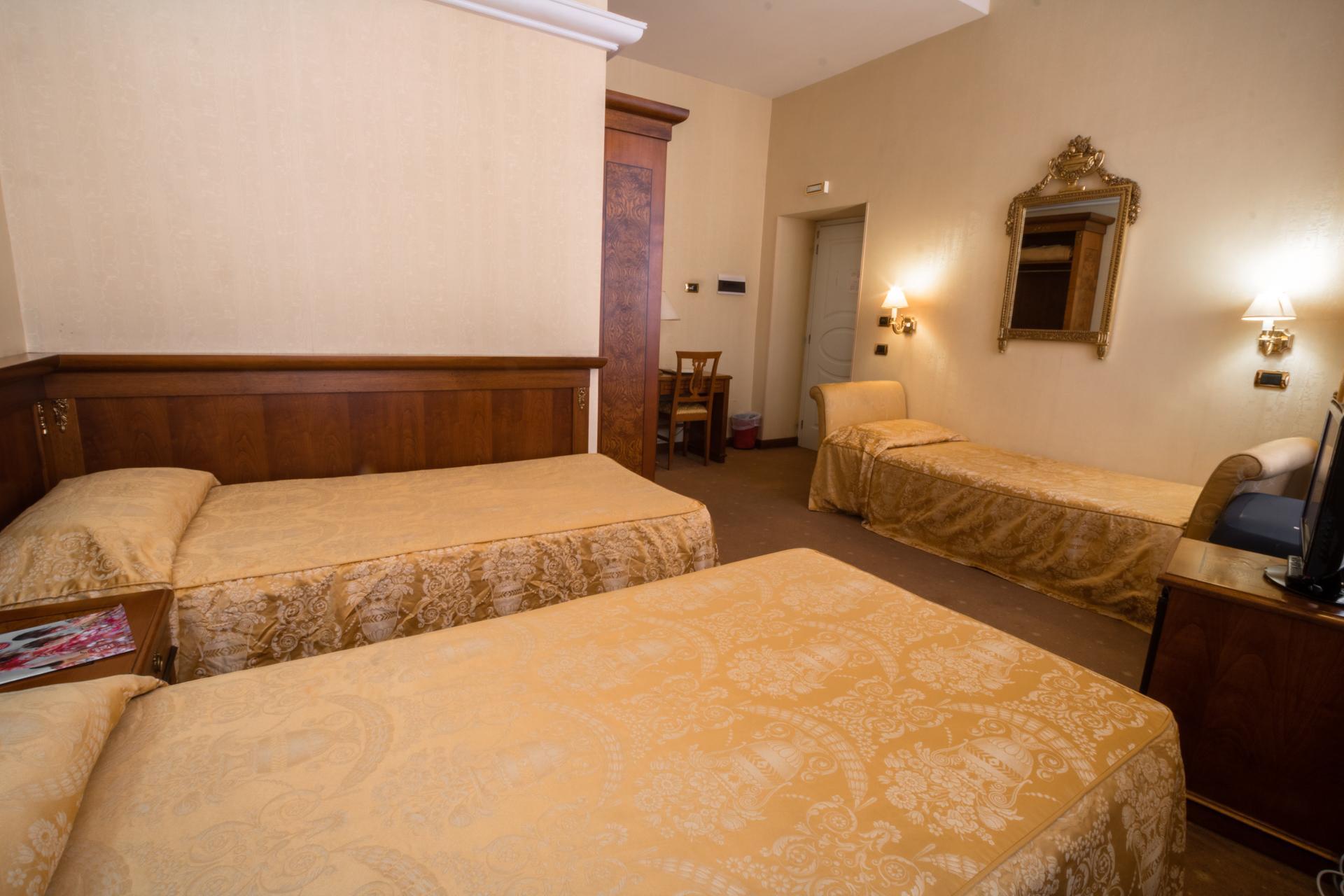 Hosianum Palace Рим Екстериор снимка